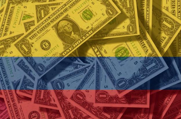 El dólar en Colombia cerró en $3.551,25, su nivel más bajo desde marzo de 2021