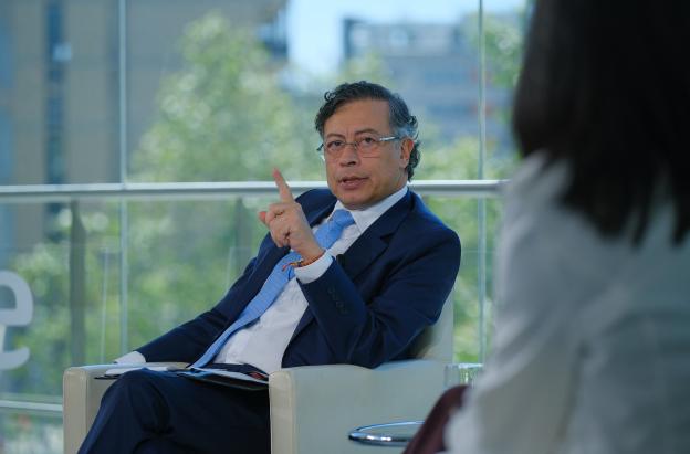 "El gobierno colombiano protege a todos los candidatos": Petro