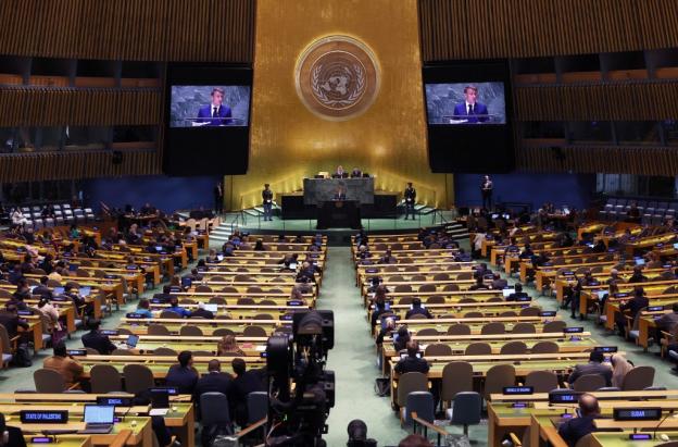 Estados Unidos veta a un estudiante iraní de 14 años en la ONU.