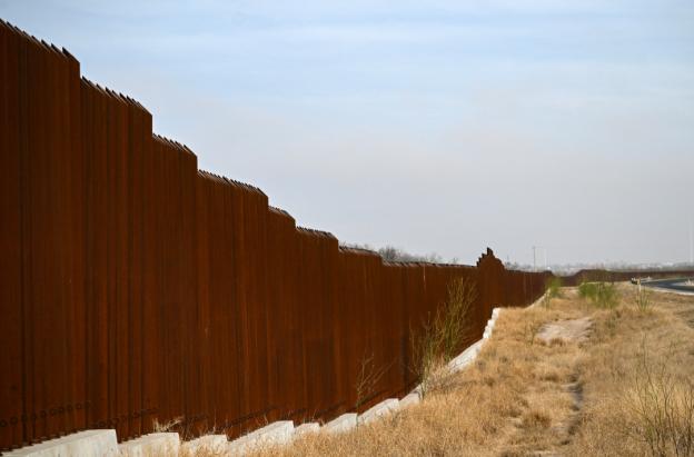 Muro en la frontera de EE.UU y México. / Foto: AFP.