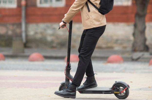 Patineta eléctrica. / Foto: Freepik.
