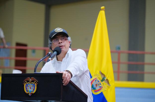 Petro: aranceles de Ecuador representan el fin del Pacto Andino