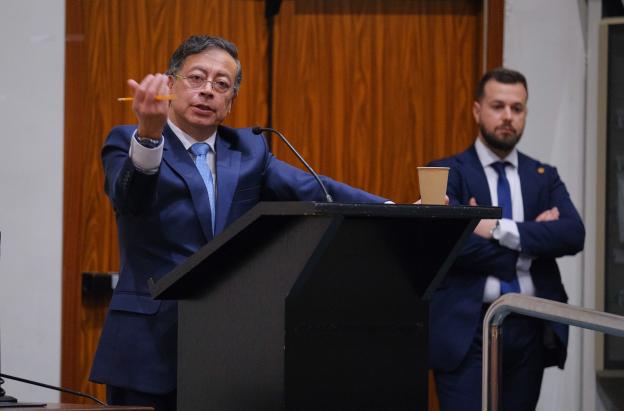 Petro: Gob. Duque fue el único en pedir crédito de FMI en Pandemia