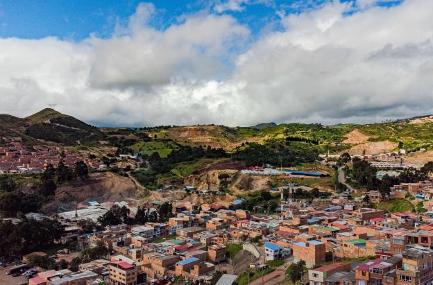 Pobreza Multidimensional en Colombia bajó a 9,9% en 2025