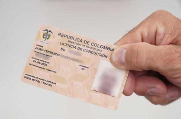 Colombia cambia las reglas en el acceso a la licencia de conducción: así funcionará el nuevo sistema