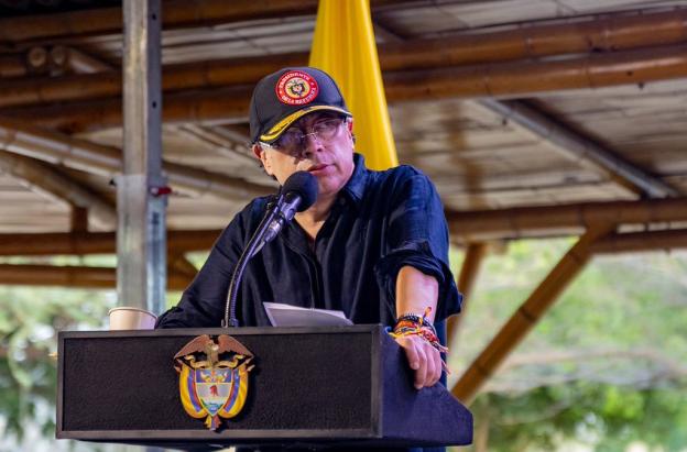 Petro al el Eln tras masacre en Norte de Santander: "Se burlaron de las conversaciones de paz"