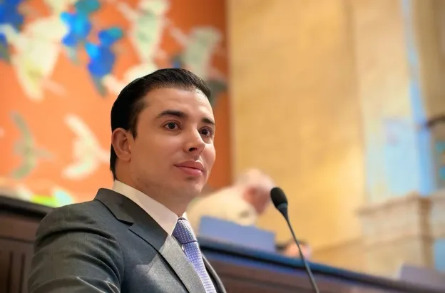 Juan Manuel Cortés denuncia amenazas tras apoyo a Cepeda