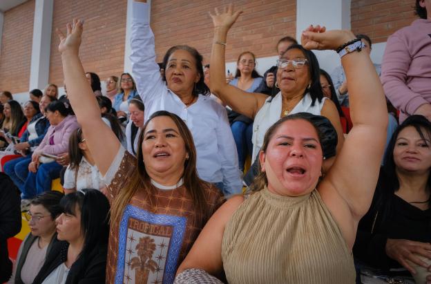 Las madres comunitarias son empleadas públicas del Estado