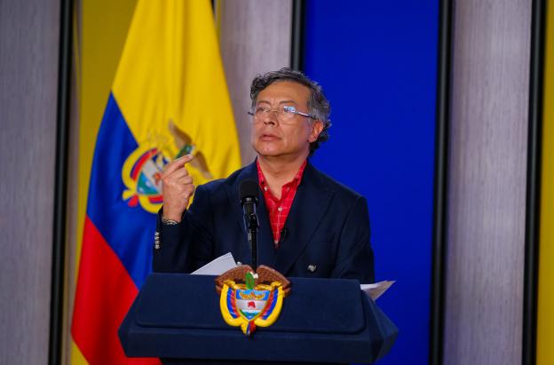 Mi gobierno acabará con la vagabundería de las EPS: pdte. Petro