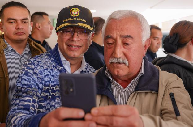 Petro exige al Consejo de Estado respeto por los ahorros pensionales 