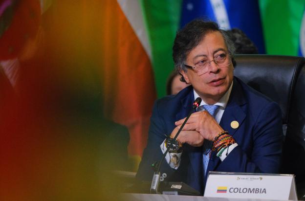 Pdte. Petro se ofrece a mediar en la crisis de Bolivia