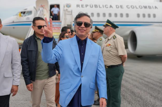 Presidente Petro inicia agenda diplomática en el Vaticano
