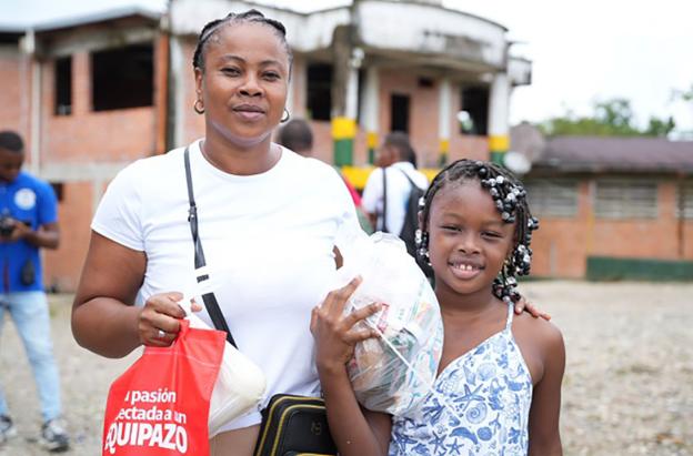 Programa de Alimentación Escolar: entregan canastas en Antioquia