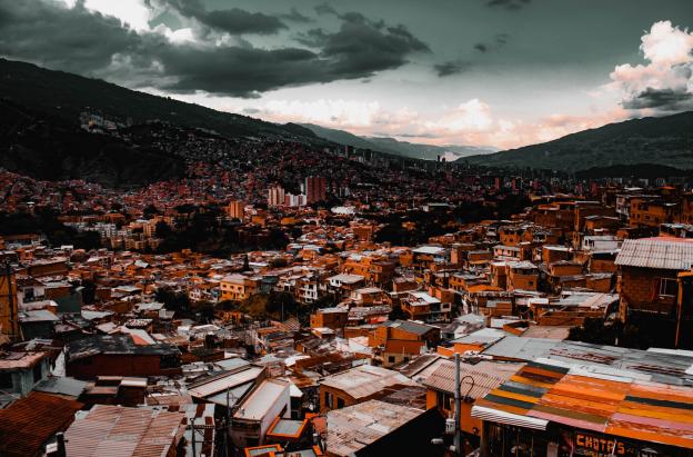 Colombia: ¿por qué parece repetir un acto fallido histórico?
