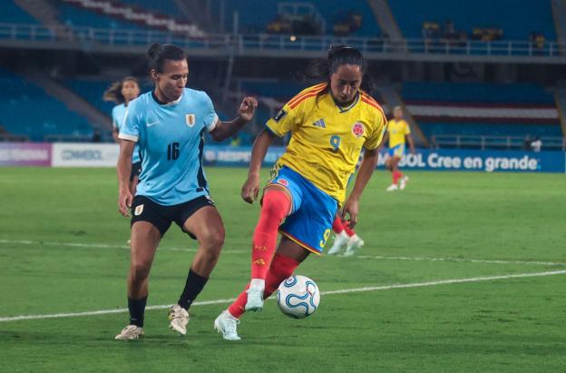 Somos Futboleras: historias de mujeres que viven y transforman el fútbol