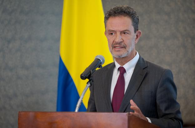 “Trabajamos con países sin ninguna consideración ideológica ni política”: Cancillería de Colombia
