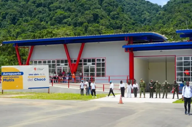 Bahía Solano cuenta con nuevo aeropuerto después de 70 años