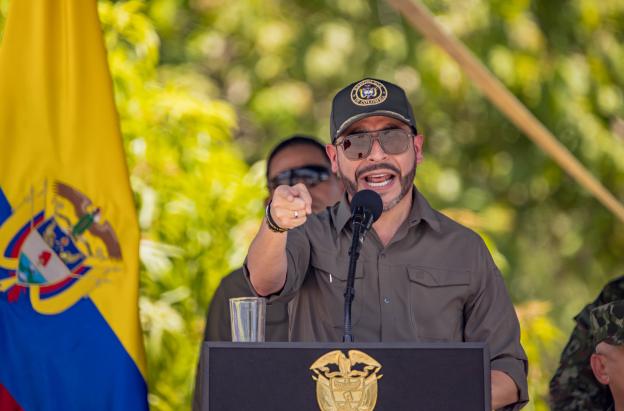 De La Espriella anuncia Fuerza Urano con más de mil hombres