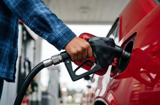 Gobierno Nacional revierte aumento de la gasolina para octubre