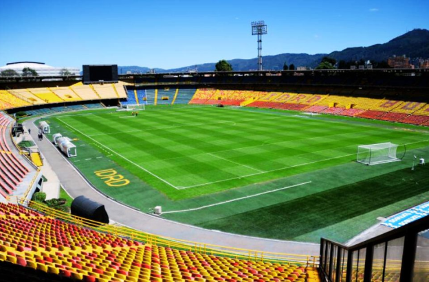 ¿Qué está pasando con El Campín? Investigan el deterioro de la gramilla tras la suspensión de partidos. Foto: Alcaldía de Bogotá.
