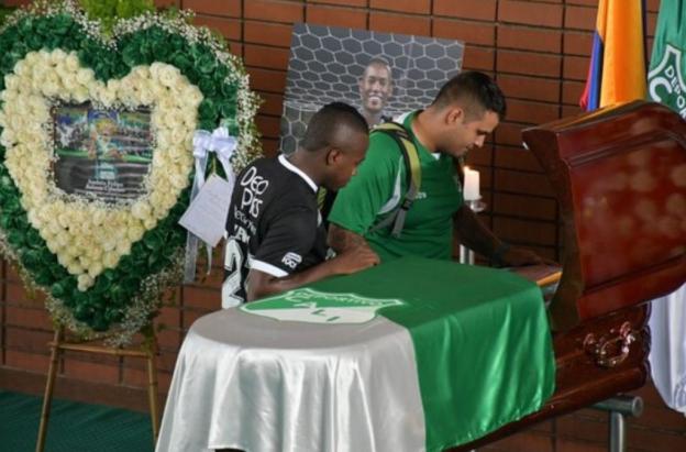 El-cuerpo-de-Andres-Balanta-ya-esta-en-Cali-para-su-sepelio.jpg