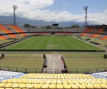 Medidas en el Atanasio Girardot en Medellín. / Foto: Alcaldía de Medellín.