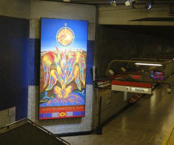 Petro inaugura mural de artista colombiano Guache en el metro de Chile
