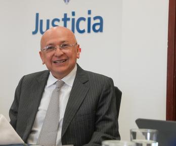 Ministro de Justicia.