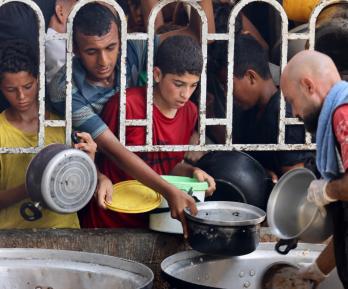 Exhortan detener la crisis de ayuda y alimentos en Gaza. / Foto: AFP.