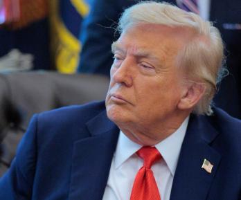 Donald Trump sobre chiste de dictadura. / Foto: AFP.