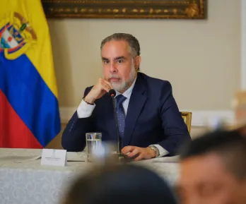Ministro Benedetti califica como una decisión “política” la descertificación de Estados Unidos en lucha antidrogas