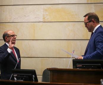 Carlos Camargo, nuevo magistrado de la Corte Constitucional, durante su discurso ante el Senado
