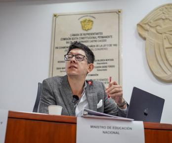 Ministro de Educación Daniel Rojas Medellín.