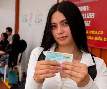  los jóvenes de Colombia participaron en la elección de sus representantes en los Consejos de Juventud.