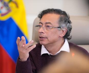 Presidente rechaza plan de Trump para Gaza y pide huelga mundial