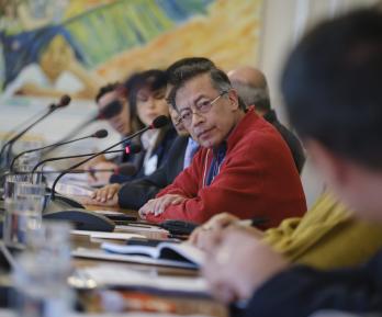 Petro afirma haber pagado $100 billones de deuda de Duque y critica al Banco de la República