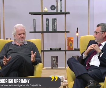 Humberto Sierra Porto, director del Departamento de Derecho Constitucional de la Universidad Externado y Rodrigo Uprimny, profesor e investigador en temas de justicia y derechos humanos.