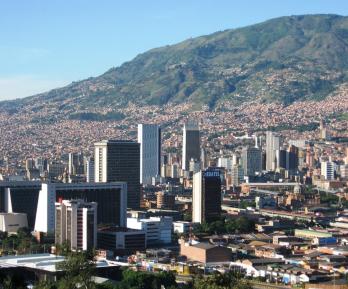 Medellín supera por primera vez a Bogotá como la ciudad más cara para vivir en arriendo en Colombia