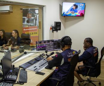 RTVC activa red de emisoras de paz para denunciar desaparición de pescadores en el Pacífico y en el Caribe