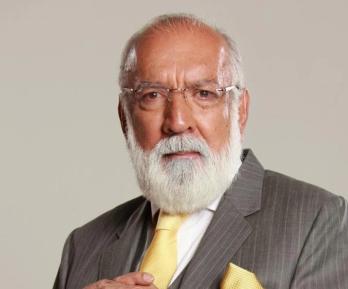 Angarita fue actor de grandes novelas y películas nacionales, impulsor del teatro en Colombia y formador de generaciones desde la puesta en escena y la pantalla chica. 