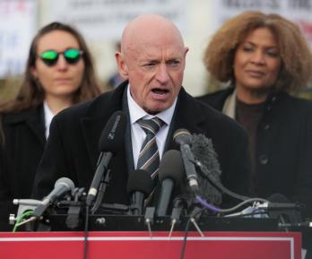 Demócratas de EEUU piden a militares desobedecer "órdenes ilegales"