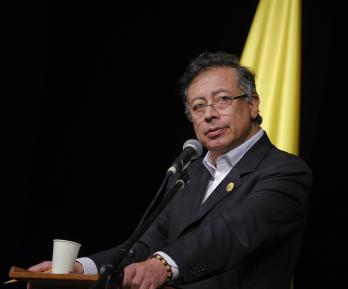 Presidente reitera petición a El Tiempo de rectificar información sobre audios falsos 