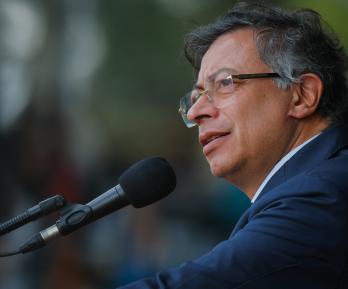 Petro tras nueva revelación de vínculos de élites empresariales con paramilitarismo