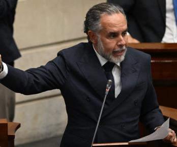 Benedetti dio más detalles de la emergencia económica. / Foto: AFP.