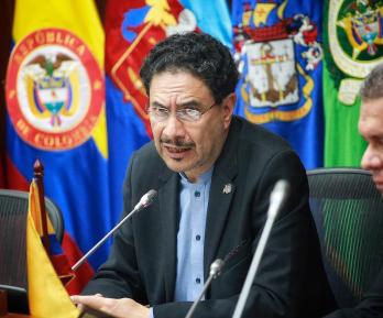 Iván Cepeda denuncia campaña de desprestigio en su contra.