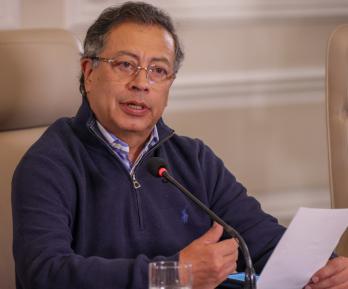 Presidente responde críticas del sector constructor: "salario vital no eleva sustancialmente el precio de la vivienda"