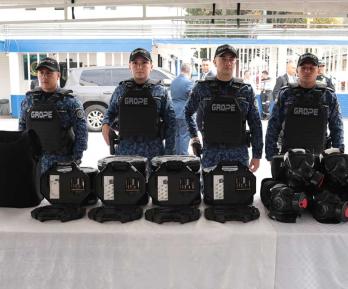 Dotación al INPEC. / Foto: MinJusticia.