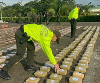 Incautan 1,7 toneladas de marihuana ocultas en camión con doble fondo en Putumayo