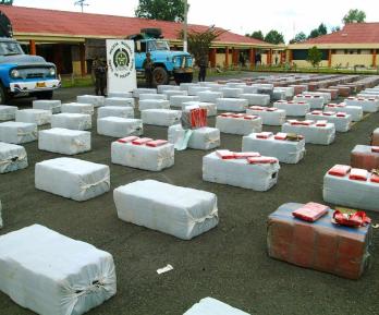 Incautan más de una tonelada de marihuana que iba rumbo a Ecuador.