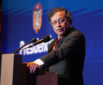 Petro responde a Acolgen por manejo de embalses por crisis de inundaciones